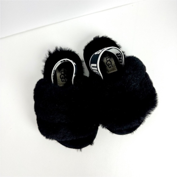 Toddler Ugg Slippers - Picture 3 of 8